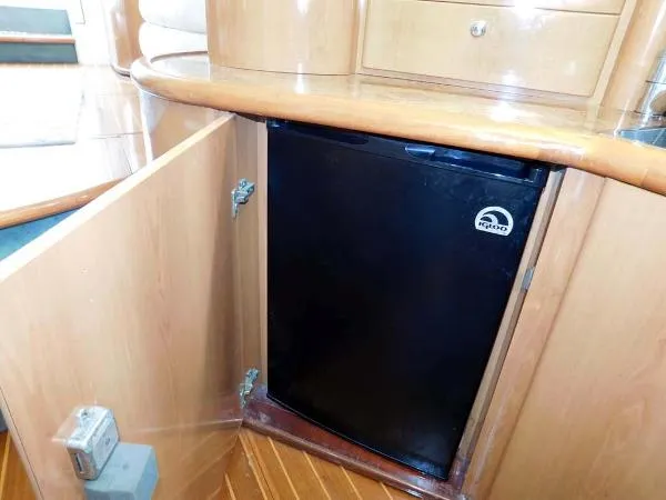 Slide: The Image of Sealine 420 Statesman 1998 - 9