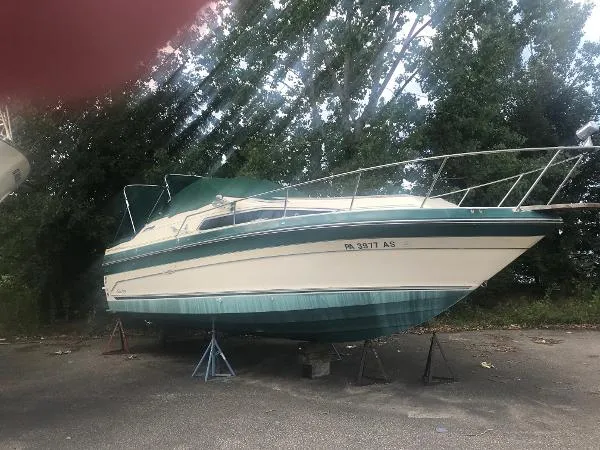Slide: The Image of Sea Ray 268 Sundancer 1999 - 0