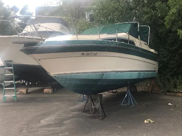 Slide: The Image of Sea Ray 268 Sundancer 1999 - 1