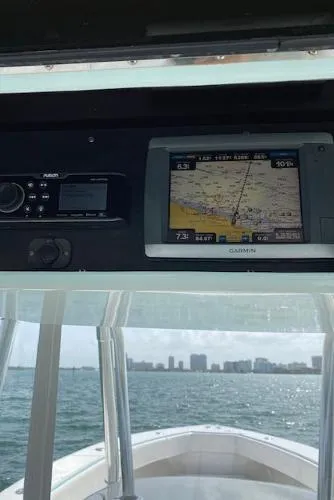 Slide: The Image of Venture 34 Center Console 2007 - 11
