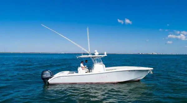 Slide: The Image of Yellowfin 32 Center Console 2017 - 1
