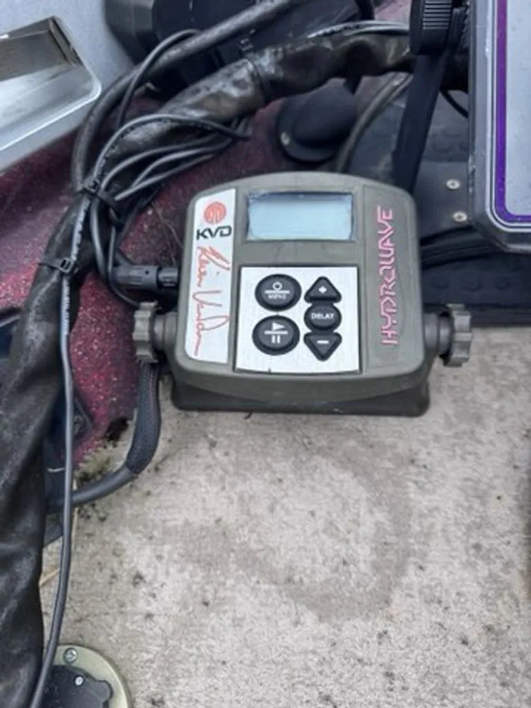 Slide: The Image of Javelin Renegade 1999 - 21