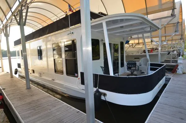 Slide: The Image of Skipperliner 480 Flybridge 2010 - 1