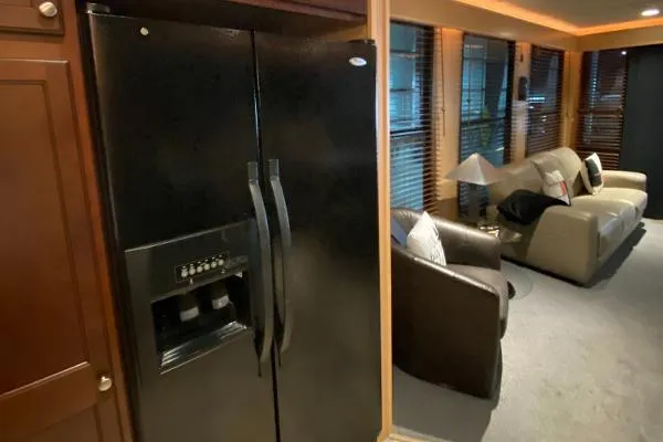 Slide: The Image of Skipperliner 480 Flybridge 2010 - 10