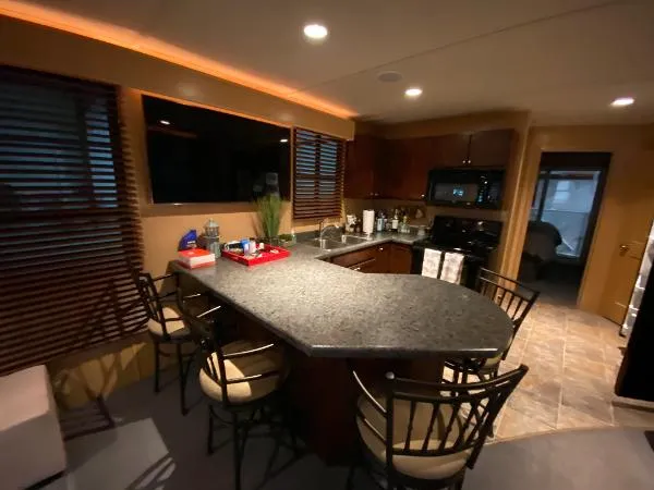 Slide: The Image of Skipperliner 480 Flybridge 2010 - 8