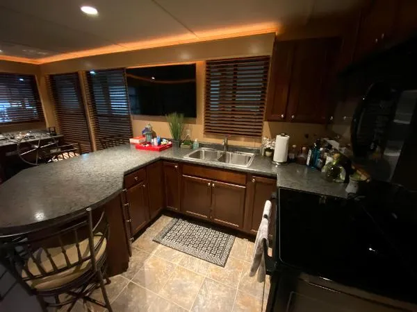 Slide: The Image of Skipperliner 480 Flybridge 2010 - 9
