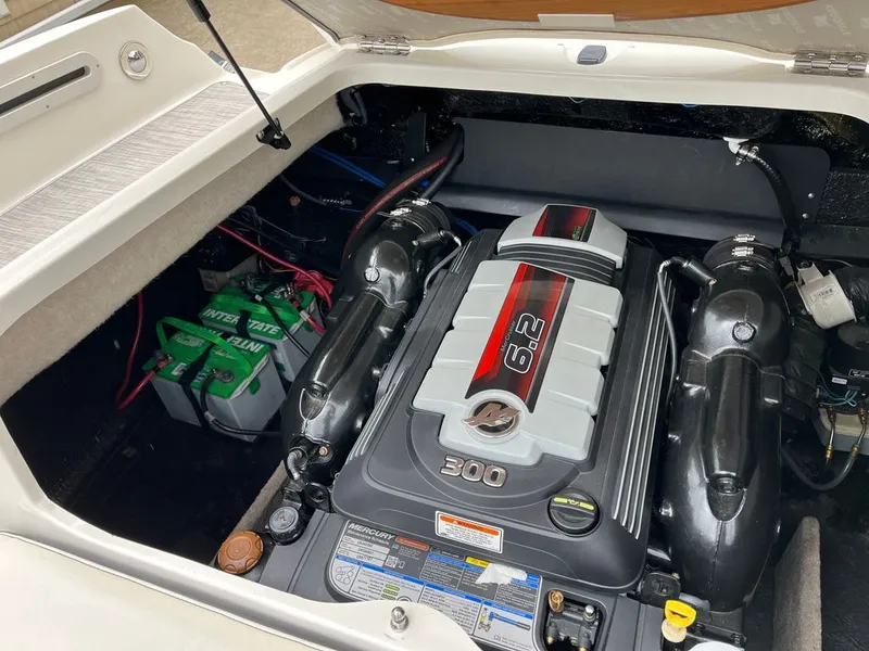 Slide: The Image of Engine compartment of 2018 Stingray 235 LR with 6.2L engine. - 16