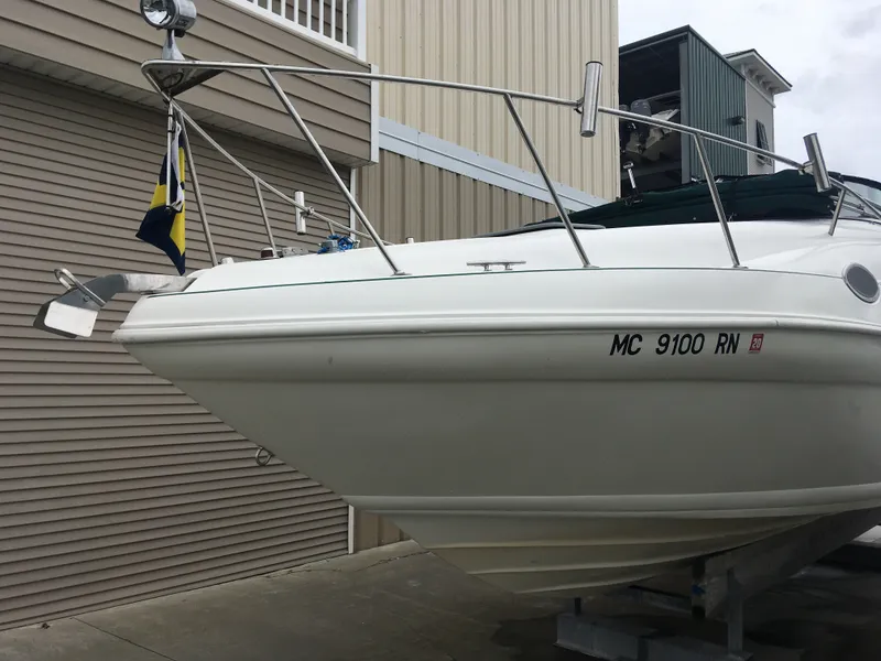 Slide: The Image of Rinker Fiesta Vee 266 1998 - 1
