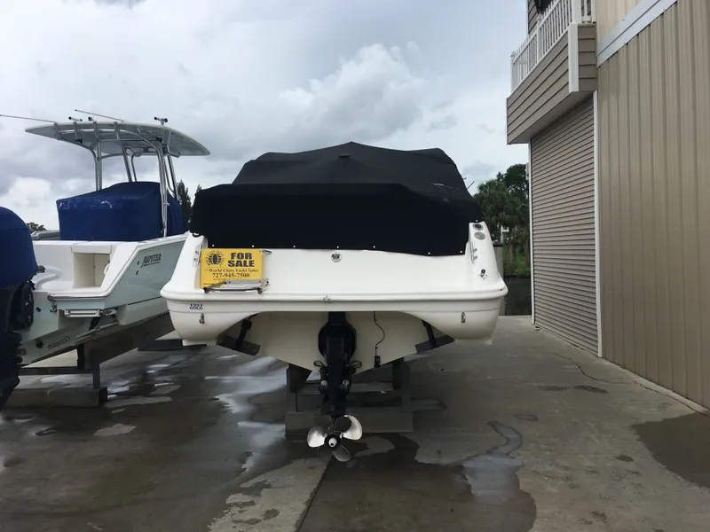 Slide: The Image of Rinker Fiesta Vee 266 1998 - 6