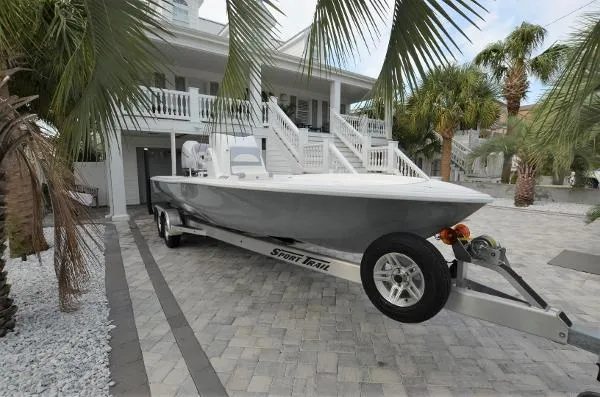 Slide: The Image of Turner Boatworks 2500 VS-compare 24 Yellowfin 2021 - 1