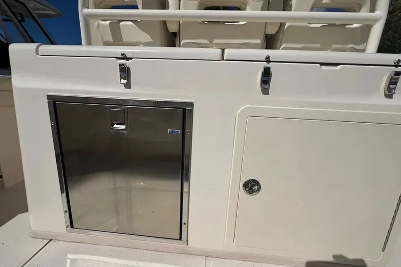 Slide: The Image of 2020 GRADY-WHITE 326 CANYON 15 - 15