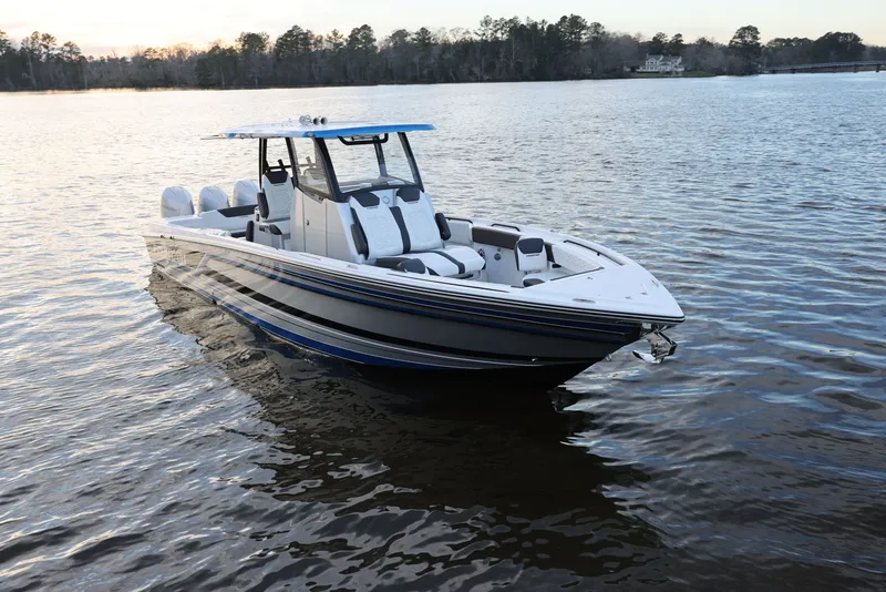 Slide: The Image of 2026 Fountain Powerboats 32 SCX 3 - 3