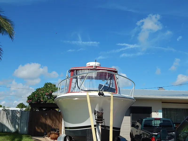 Slide: The Image of Luhrs 25 Open Tournament Twin Yanmar Diesel 1993 - 2
