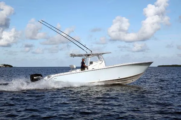 Slide: The Image of Palmetto 33 Center Console 2004 - 1
