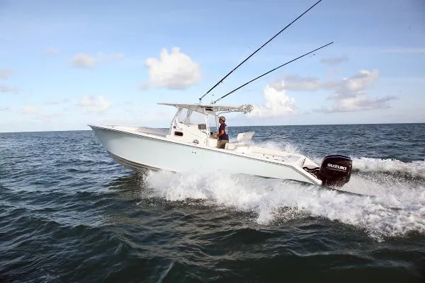 Slide: The Image of Palmetto 33 Center Console 2004 - 2
