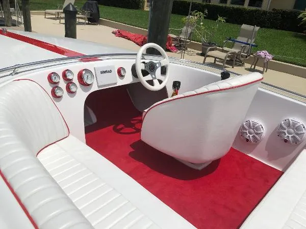 Slide: The Image of Donzi Sweet 16 1972 - 8