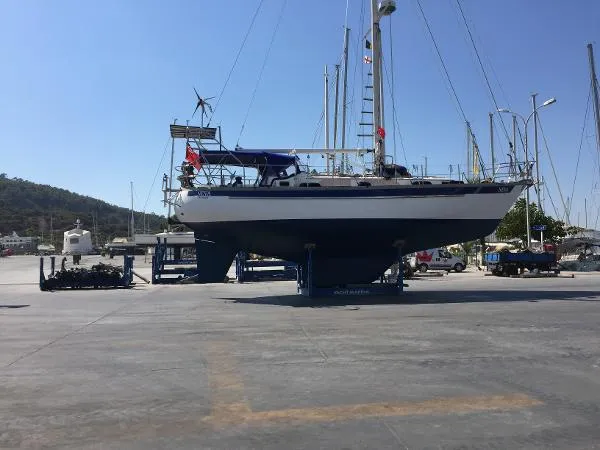 Slide: The Image of Slocum 43 Cruiser Cutter 1988 - 1