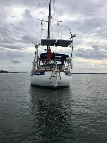Slide: The Image of Slocum 43 Cruiser Cutter 1988 - 3