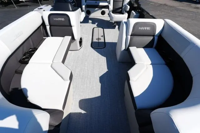 Slide: The Image of 2026 Harris Cruiser 210 interior with spacious seating and modern design. - 15