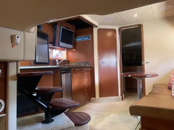 Slide: The Image of Sea Ray 380 Sundancer 2007 - 10