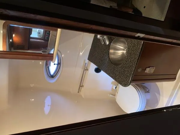 Slide: The Image of Sea Ray 380 Sundancer 2007 - 6