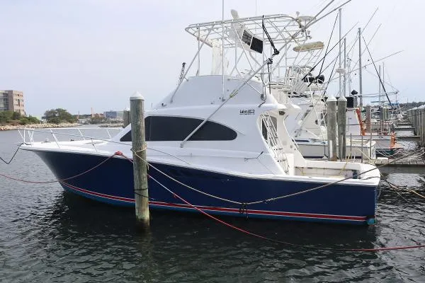 Slide: The Image of Luhrs 400 Convertible 1999 - 0