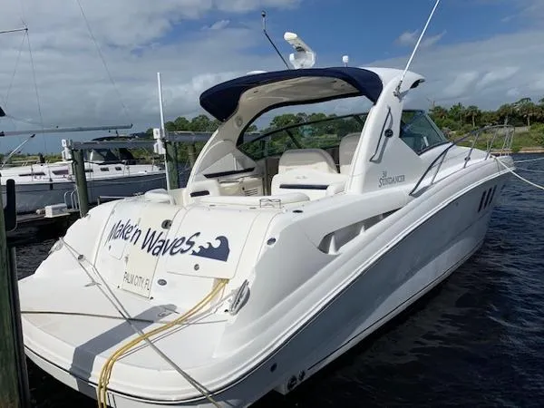 Slide: The Image of Sea Ray 38 Sundancer 2006 - 1