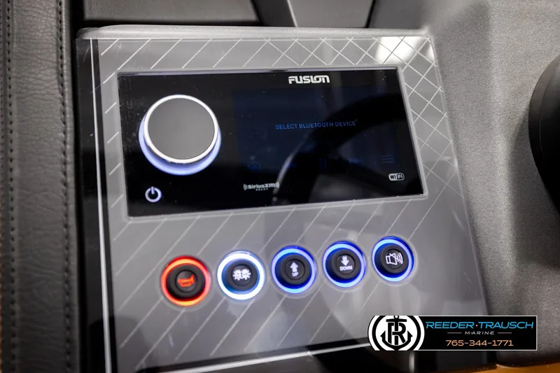 Slide: The Image of Control panel of 2026 Avalon Excalibur LTD FL with Bluetooth and SiriusXM features. - 38