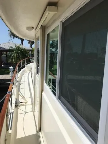 Slide: The Image of Hatteras 58 Yacht Fisherman 1974 - 3
