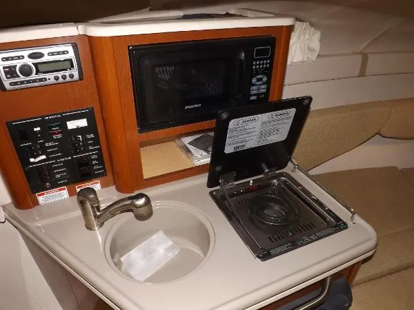 Slide: The Image of Sea Ray 240 Sundancer 2008 - 10