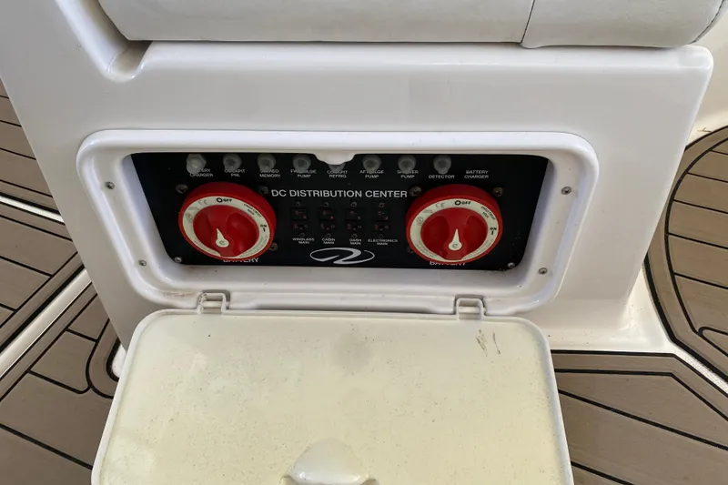 Slide: The Image of DC distribution center on 2008 Regal 3360 Window Express boat. - 39