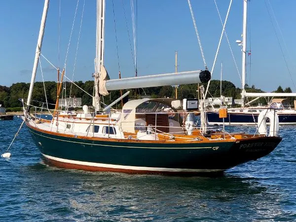 Slide: The Image of Hinckley Yachts Pilot 35 1973 - 7