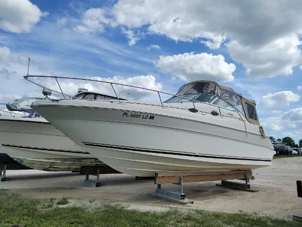 Slide: The Image of Sea Ray 270 Sundancer 2000 - 0