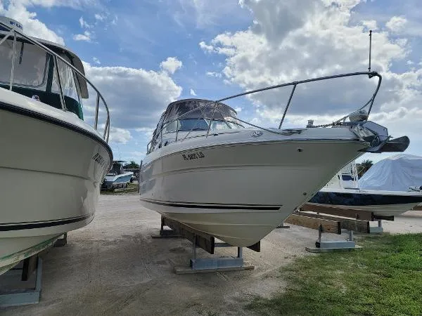 Slide: The Image of Sea Ray 270 Sundancer 2000 - 1