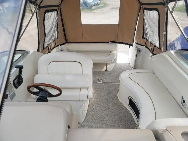 Slide: The Image of Sea Ray 270 Sundancer 2000 - 8