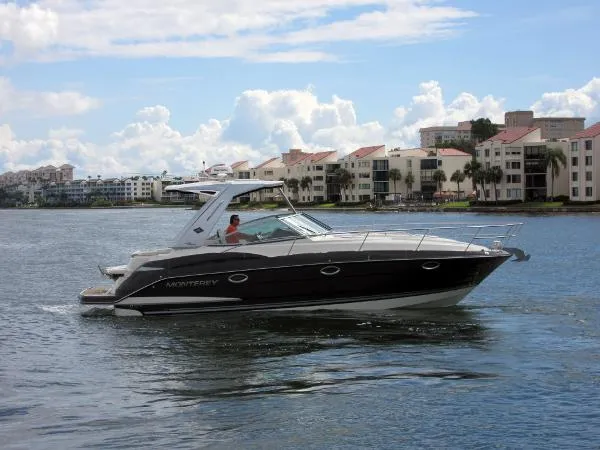 Slide: The Image of Monterey 355 Sport Yacht 2014 - 0