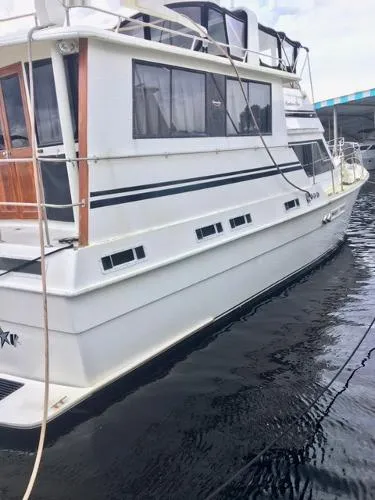 Slide: The Image of Gulfstar Mk IV Motor Yacht 1986 - 1