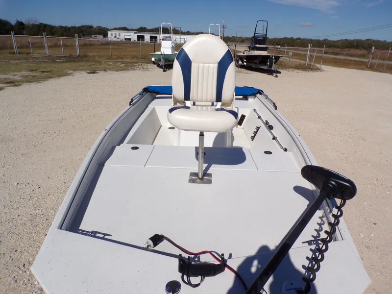Slide: The Image of 2018 G3 Bay 18 boat with seat and controls. - 15