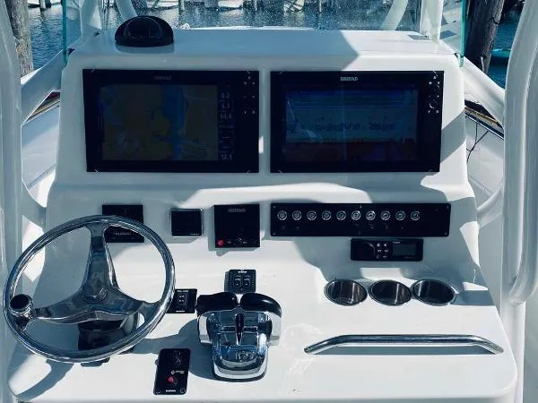 Slide: The Image of Cape Horn Yachts 31 T 2018 - 8