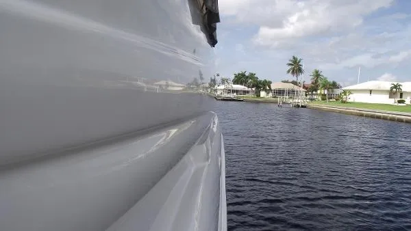 Slide: The Image of Sea Ray Motor Yacht 2002 - 6