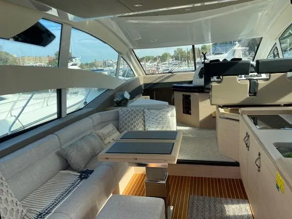 Slide: The Image of Beneteau GT 50 Sportfly 2020 - 11