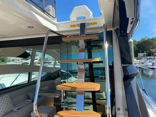 Slide: The Image of Beneteau GT 50 Sportfly 2020 - 4