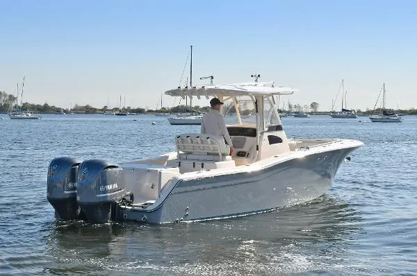 Slide: The Image of Grady-White 27 Center Console 2012 - 3