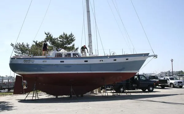 Slide: The Image of Ted Brewer Custom 46 Cutter 2007 - 3