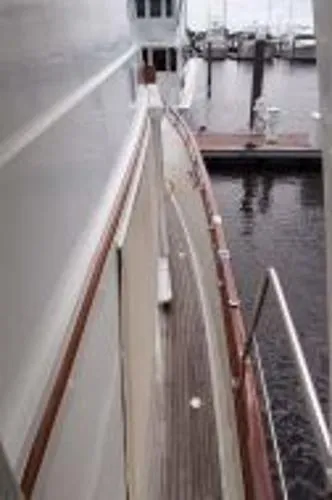 Slide: The Image of Kong & Halvorsen Island Gypsy 1997 - 3