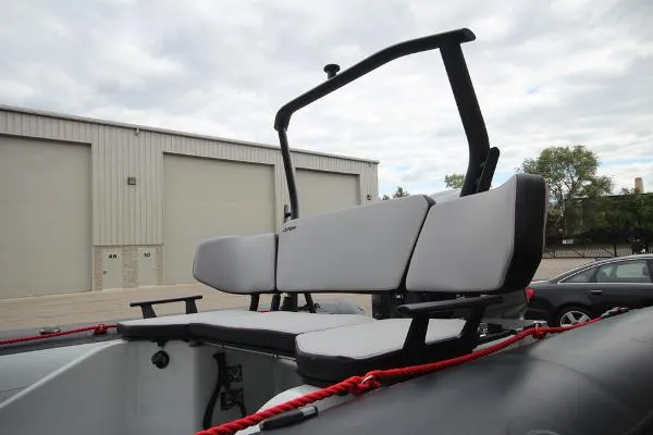Slide: The Image of Zodiac Open 7 NEO T-Top 250hp In Stock 2021 - 10