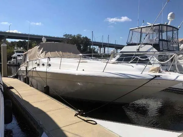 Slide: The Image of Sea Ray 440 Sundancer 1994 - 3