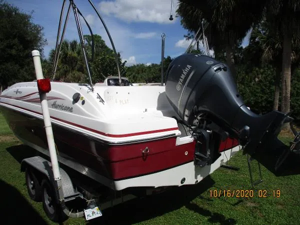 Slide: The Image of Hurricane SunDeck Sport 188 OB 2015 - 3