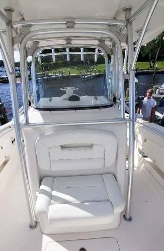 Slide: The Image of Robalo R300 Center Console 2013 - 4