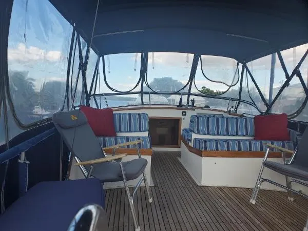 Slide: The Image of Grand Banks Classic 1984 - 8